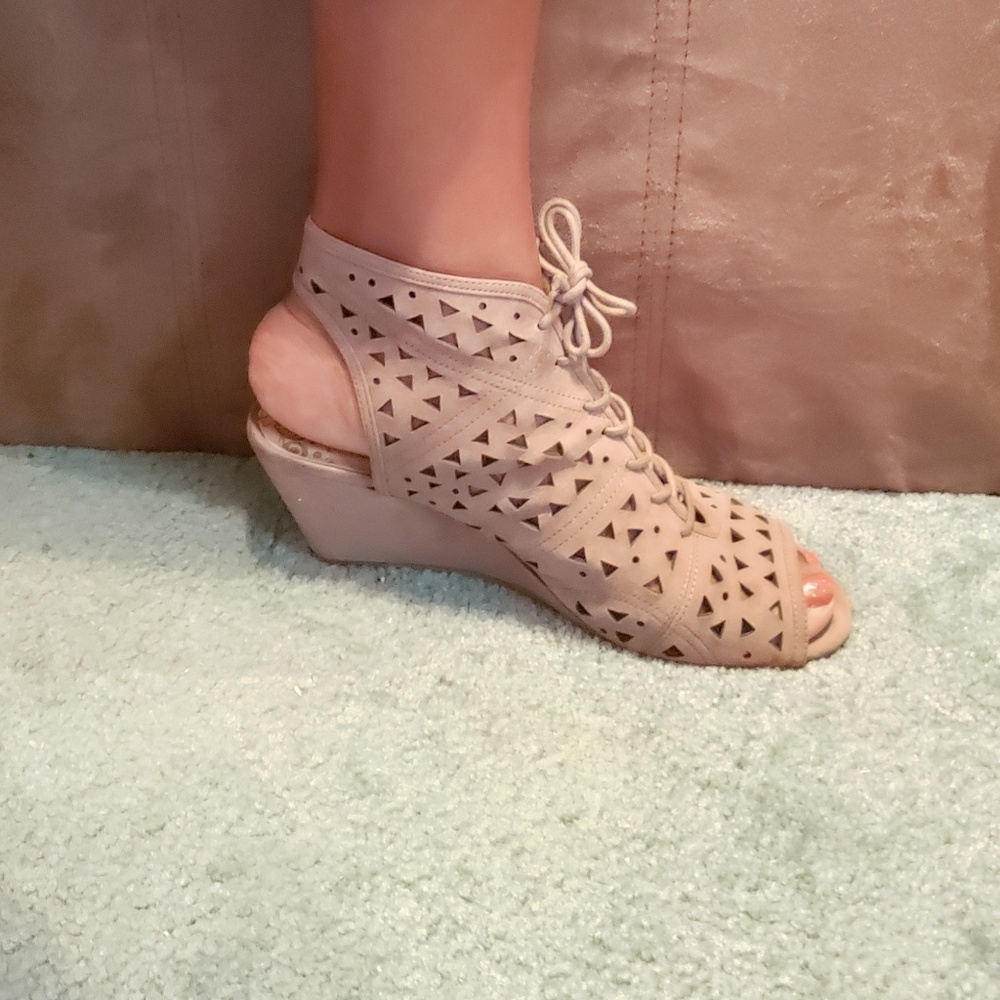 COPY - *BOGO 50% same category item- Low Heel Wed…